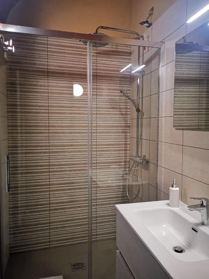 La Casa Di Isola Appartement Peccioli Buitenkant foto