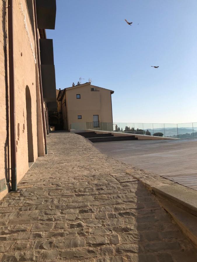 La Casa Di Isola Appartement Peccioli Buitenkant foto
